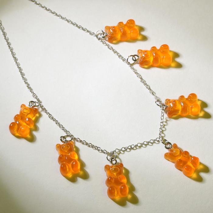 Колье "Мармеладные мишки" на тонкой цепочке, цвет тёмно-оранжевый в серебре, 35см
Колье "Мармеладные мишки" на тонкой цепочке, цвет тёмно-оранжевый в серебре, 35см