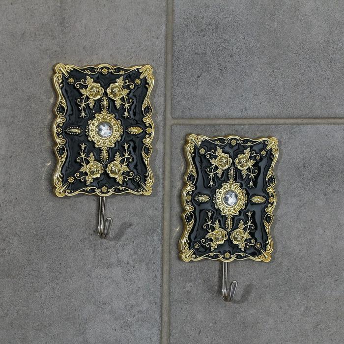 Крючок на липучке «Антик», 2 шт, цвет чёрно-золотой 
Крючок на липучке «Антик», 2 шт, цвет чёрно-золотой