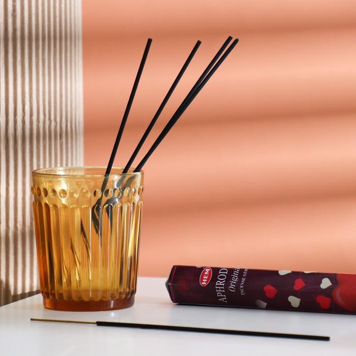 Благовония HEM "Афродезия. Aphrodisia", 20 палочек в упаковке, шестигранник
Благовония HEM "Афродезия. Aphrodisia", 20 палочек в упаковке, шестигранник