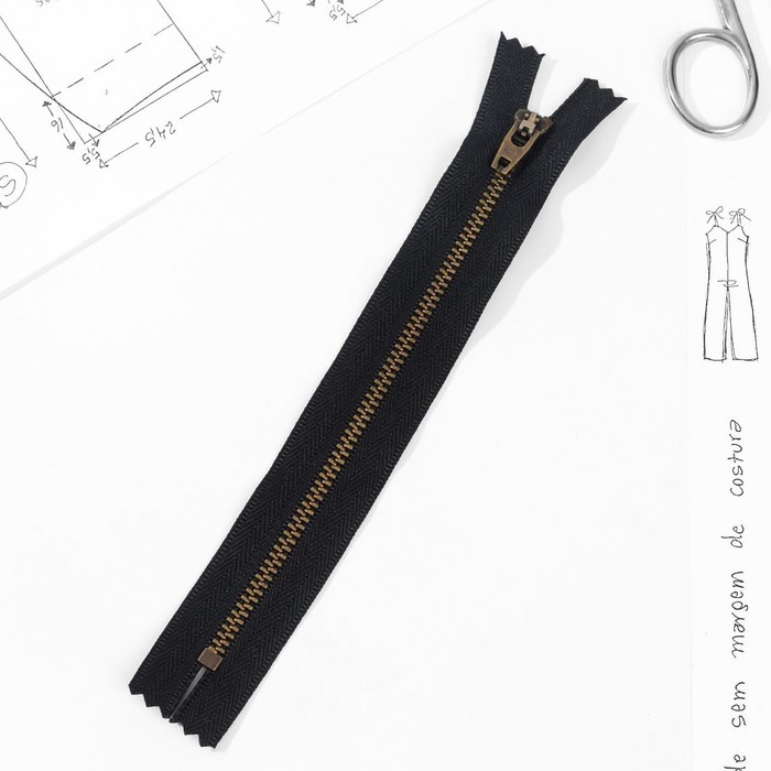 Молния джинсовая, №1, неразъёмная, 20 см, цвет чёрный/бронза
Молния джинсовая, №1, неразъёмная, 20 см, цвет чёрный/бронза