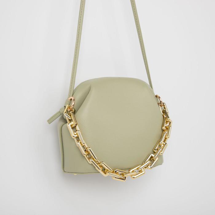 Кросс-боди, отдел на фермуаре, длинный ремень, цвет зелёный
Кросс-боди, отдел на фермуаре, длинный ремень, цвет зелёный