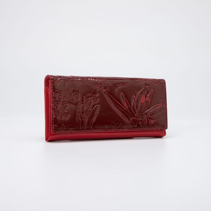 Кошелёк женский, 3 отдел на магнитах, цвет красный 
Кошелёк женский, 3 отдел на магнитах, цвет красный