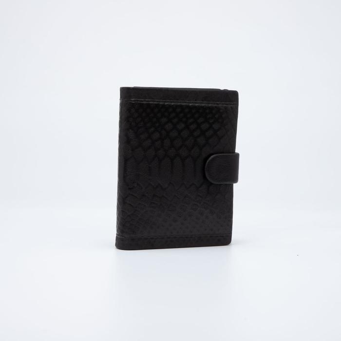 Портмоне мужское, 3 в 1, 3 отдела на кнопке, отдел для автодокументов и паспорта, цвет чёрный
Портмоне мужское, 3 в 1, 3 отдела на кнопке, отдел для автодокументов и паспорта, цвет чёрный