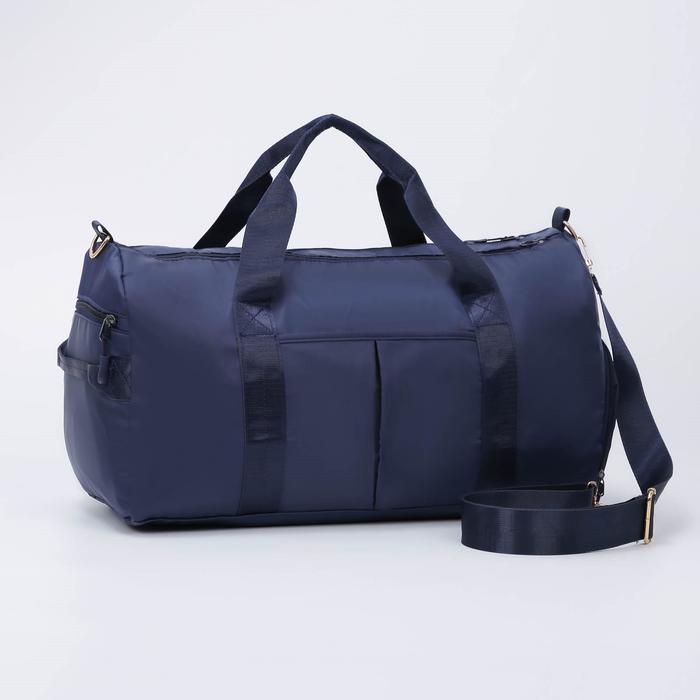 Сумка спортивная, отдел на молнии, 3 наружных кармана, отдел для обуви, крепление на чемодан, длинный ремень, цвет синий
Сумка спортивная, отдел на молнии, 3 наружных кармана, отдел для обуви, крепление на чемодан, длинный ремень, цвет синий