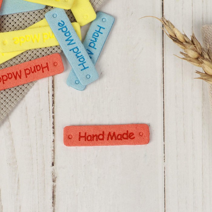 Набор нашивок «Hand made», 4,2 × 1 см, 10 шт, цвет разноцветный
Набор нашивок «Hand made», 4,2 × 1 см, 10 шт, цвет разноцветный