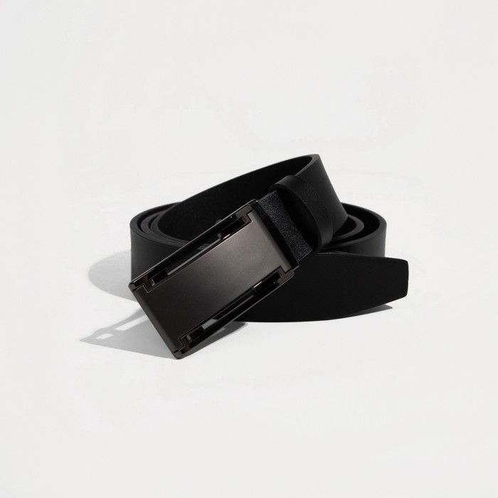 Ремень мужской, ширина 3,8 см, зажим, пряжка металл, цвет чёрный
Ремень мужской, ширина 3,8 см, зажим, пряжка металл, цвет чёрный