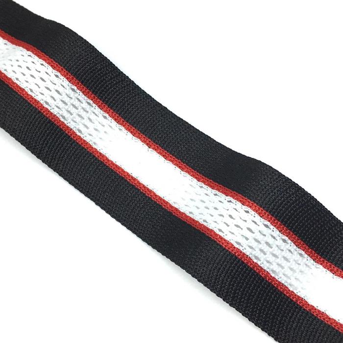 Лампасы №151, размер 3 см 1 метр, цвет чёрный, красные полосы с перфорацией
Лампасы №151, размер 3 см 1 метр, цвет чёрный, красные полосы с перфорацией