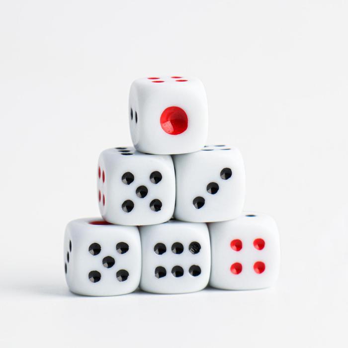 Кубик игральный, 20 шт, 1 х 1 см
Кубик игральный, 20 шт, 1 х 1 см