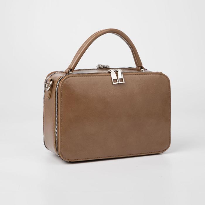 Саквояж, 2 отдела на молнии, наружный карман, длинный ремень, цвет светло-коричневый
Саквояж, 2 отдела на молнии, наружный карман, длинный ремень, цвет светло-коричневый