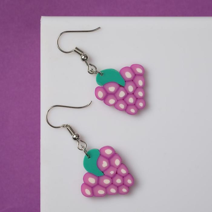 Серьги ассорти "Вкусняшки" виноград, цвет сиренево-зелёный в серебре 
Серьги ассорти "Вкусняшки" виноград, цвет сиренево-зелёный в серебре