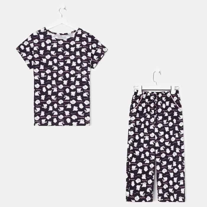 Комплект женский (футболка, бриджи) цвет тёмно-фиолетовый, размер 44
Комплект женский (футболка, бриджи) цвет тёмно-фиолетовый, размер 44