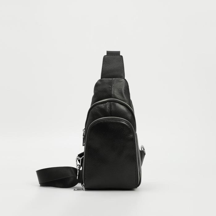 Сумка-слинг, 2 отдела на молниях, дышащая спинка, цвет чёрный
Сумка-слинг, 2 отдела на молниях, дышащая спинка, цвет чёрный