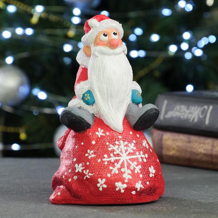 Копилка "Дед Мороз на мешке" 12х11х16см 
Копилка "Дед Мороз на мешке" 12х11х16см