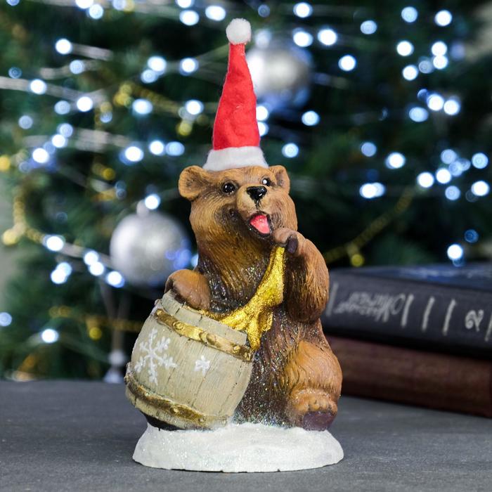 Копилка "Медведь с бочонком новогодний" 12х8х14см 
Копилка "Медведь с бочонком новогодний" 12х8х14см