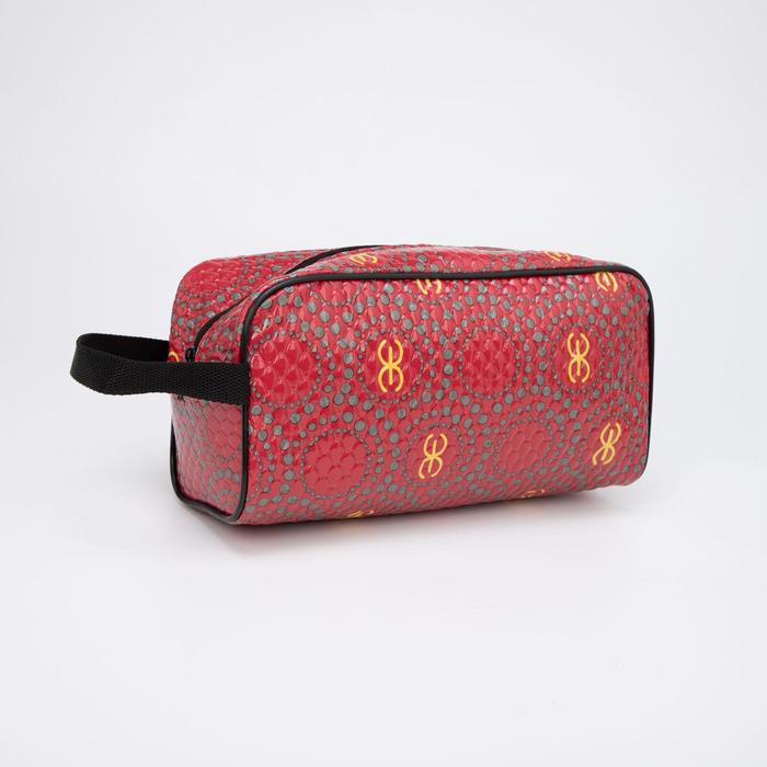 Косметичка на молнии, цвет красный
Косметичка на молнии, цвет красный