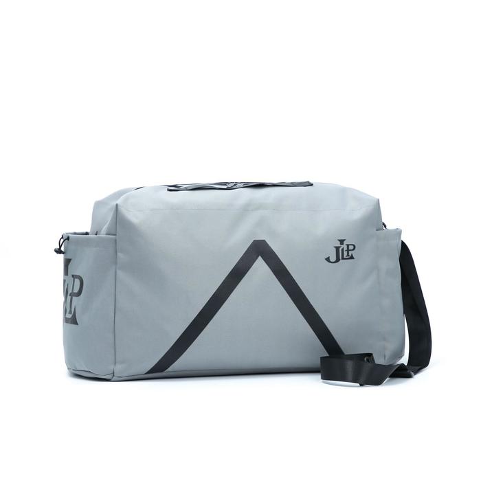 Сумка дорожная на молнии, 2 наружных кармана, длинный ремень, цвет серый
Сумка дорожная на молнии, 2 наружных кармана, длинный ремень, цвет серый