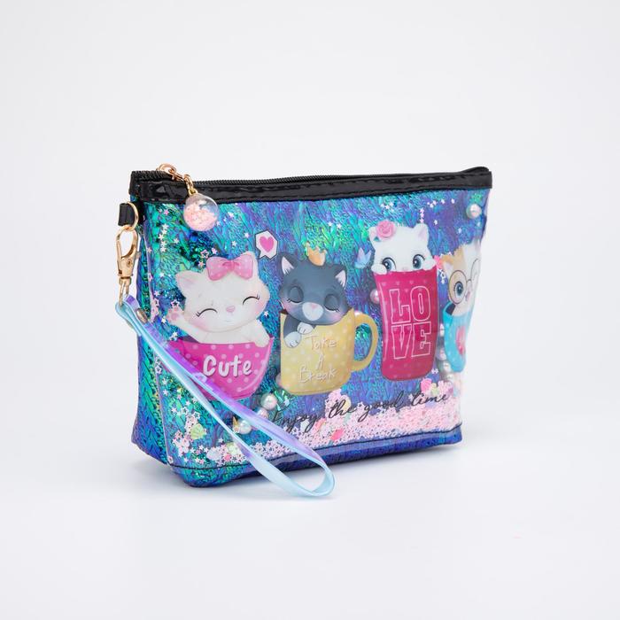 Косметичка на молнии, с ручкой, цвет зелёный
Косметичка на молнии, с ручкой, цвет зелёный