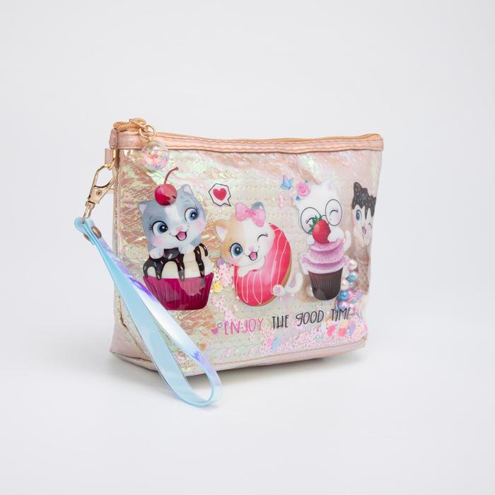 Косметичка на молнии, с ручкой, цвет бежевый
Косметичка на молнии, с ручкой, цвет бежевый