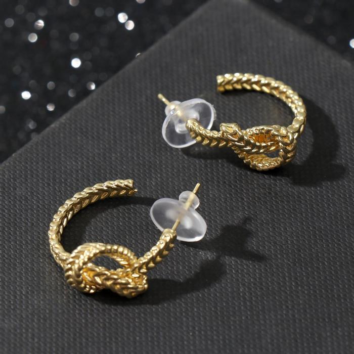 Серьги-кольца "Чудо" энтузиазм, цвет золото, d= 2,5 см
Серьги-кольца "Чудо" энтузиазм, цвет золото, d= 2,5 см