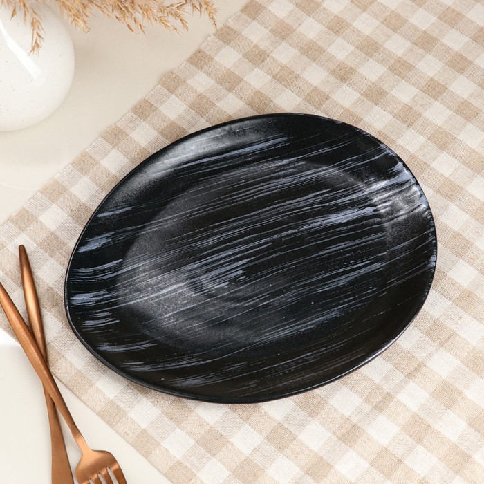 Тарелка подстановочная "Овальная", тотал графит плюс, матовая, 22*26 см
Тарелка подстановочная "Овальная", тотал графит плюс, матовая, 22*26 см