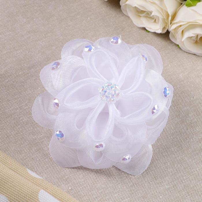 Бант для девочек с резинкой "Мика" 9 см, белый
Бант для девочек с резинкой "Мика" 9 см, белый