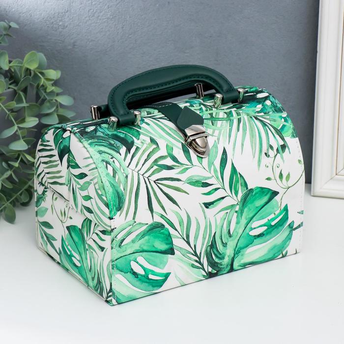 Шкатулка кожзам для украшений сундучок "Пальмовые листья" 15х15х22,5 см
Шкатулка кожзам для украшений сундучок "Пальмовые листья" 15х15х22,5 см