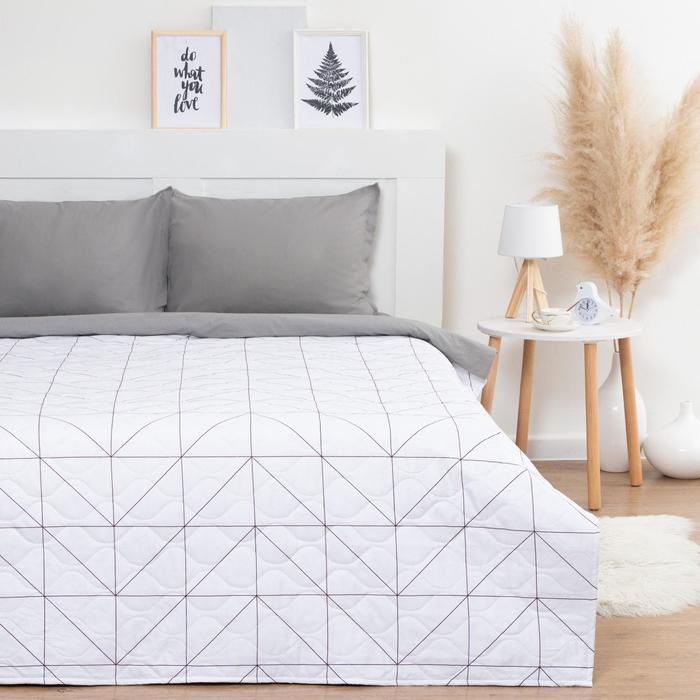 Покрывало LoveLife 1,5 сп «Белая графика», 145*210 см,100% п/э, микрофибра
Покрывало LoveLife 1,5 сп «Белая графика», 145*210 см,100% п/э, микрофибра