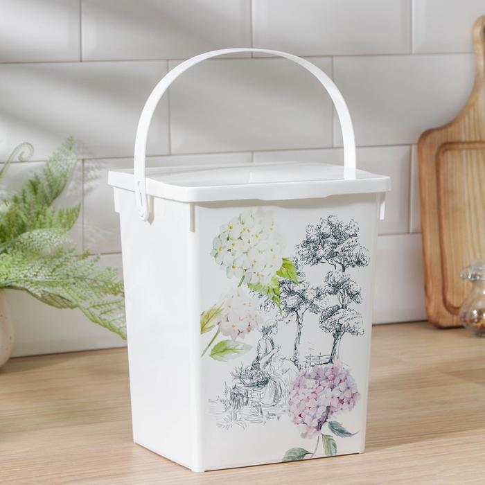 Контейнер для хранения Toile de Jouy, 5 л
Контейнер для хранения Toile de Jouy, 5 л