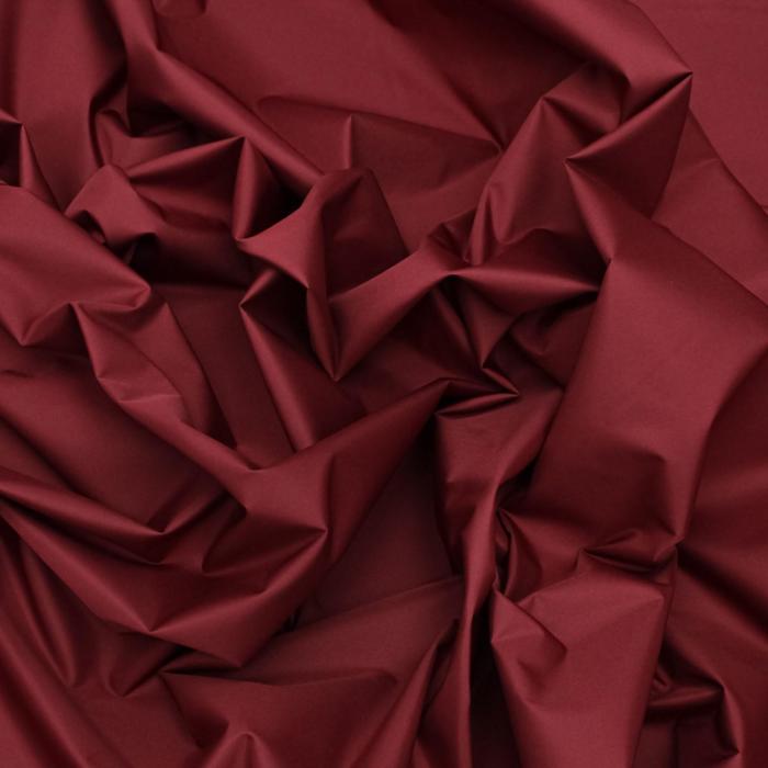 Ткань плащевая Dewspo Milky, ширина 150 см, цвет бордовый
Ткань плащевая Dewspo Milky, ширина 150 см, цвет бордовый