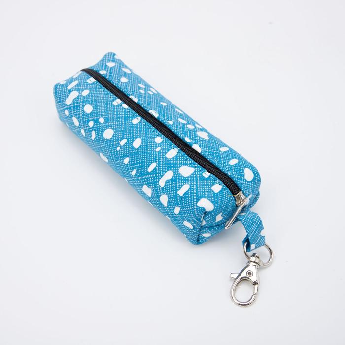 Ключница на молнии, длина 13 см, металлическое кольцо, цвет голубой
Ключница на молнии, длина 13 см, металлическое кольцо, цвет голубой