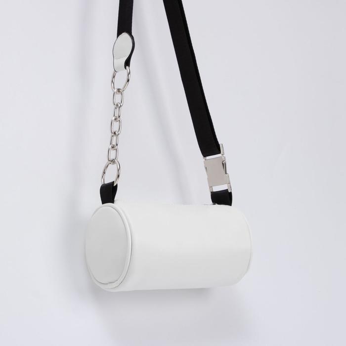 Сумка-багет, отдел на молнии, длинный ремень, цвет белый
Сумка-багет, отдел на молнии, длинный ремень, цвет белый