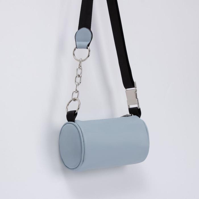 Сумка-багет, отдел на молнии, длинный ремень, цвет голубой
Сумка-багет, отдел на молнии, длинный ремень, цвет голубой