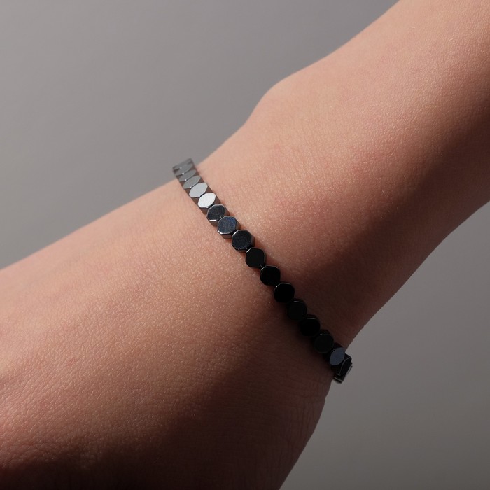 Браслет "Гематит" соты, цвет тёмно-серый, 7 см
Браслет "Гематит" соты, цвет тёмно-серый, 7 см