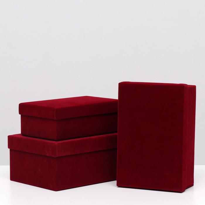 Набор коробок 3в1 "Бархат Бордовый" 23х16х9,5 см
Набор коробок 3в1 "Бархат Бордовый" 23х16х9,5 см