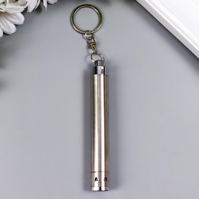 Фонарик на кольце "Серебристый луч" 1хAAA 9,5х1,3х1,3 см 
Фонарик на кольце "Серебристый луч" 1хAAA 9,5х1,3х1,3 см