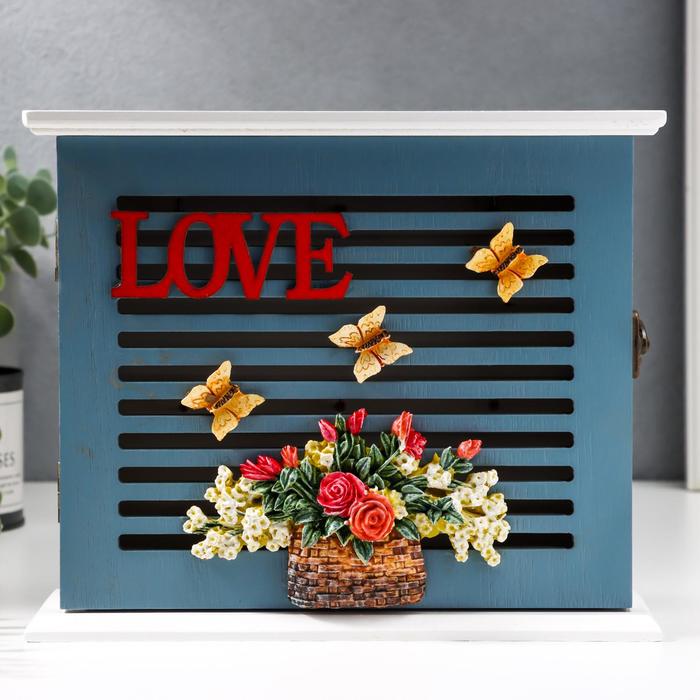 фото Ключница дерево 6 крючков "корзина с цветами и бабочками" решётка 20,5х24х7,2 см