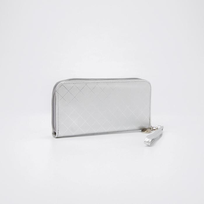 Кошелёк женский, 3 отдела молнии, наружный карман, цвет серебристый 
Кошелёк женский, 3 отдела молнии, наружный карман, цвет серебристый