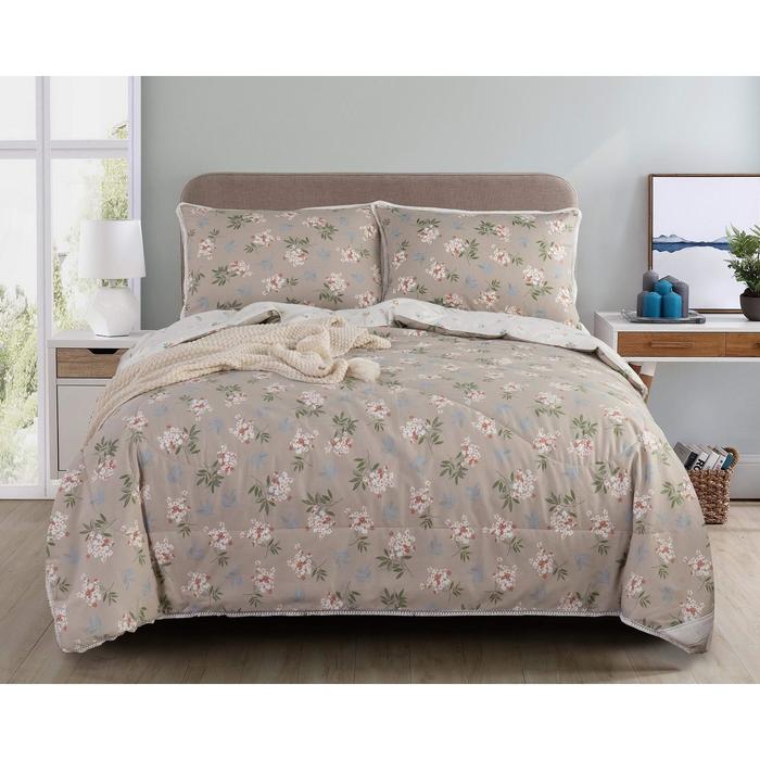 Комплект с одеялом «Люсиль №15», размер 160х220 см, 180х230 см, 50х70 см - 2 шт
Комплект с одеялом «Люсиль №15», размер 160х220 см, 180х230 см, 50х70 см - 2 шт