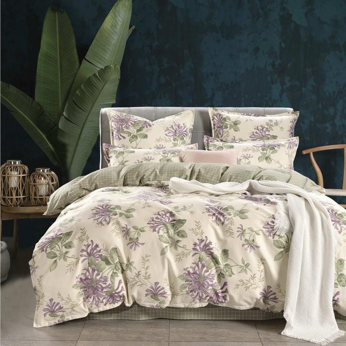 КПБ «Матильда» 1,5 сп, размер 180х230 см, 160х220 см, 50х70 см - 2 шт
КПБ «Матильда» 1,5 сп, размер 180х230 см, 160х220 см, 50х70 см - 2 шт