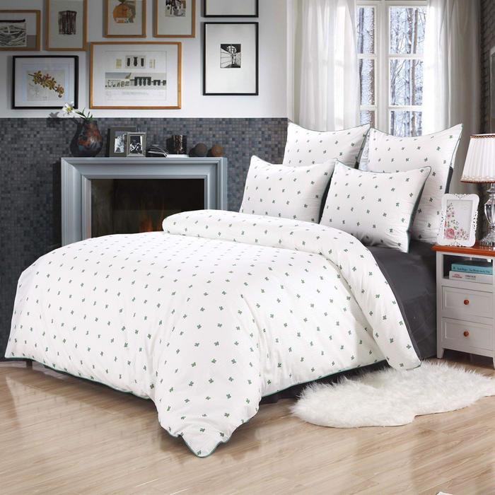 Постельное бельё дуэт «Модерн №18», размер 230х250 см, 160х220 см - 2 шт, 50х70 см - 2 шт, 70х70 см - 2 шт
Постельное бельё дуэт «Модерн №18», размер 230х250 см, 160х220 см - 2 шт, 50х70 см - 2 шт, 70х70 см - 2 шт