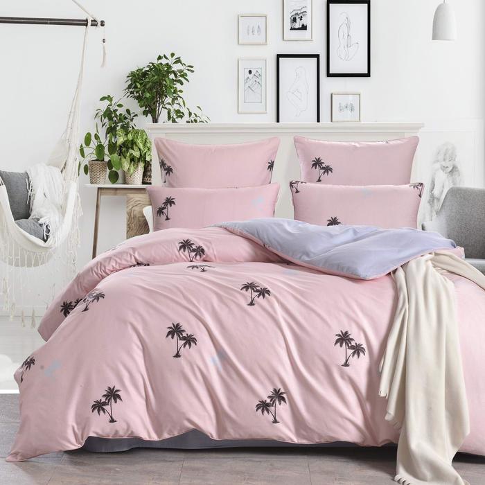 Постельное бельё дуэт «Санрайз», размер 230х250 см, 160х220 см - 2 шт, 50х70 см - 2 шт, 70х70 см - 2 шт
Постельное бельё дуэт «Санрайз», размер 230х250 см, 160х220 см - 2 шт, 50х70 см - 2 шт, 70х70 см - 2 шт