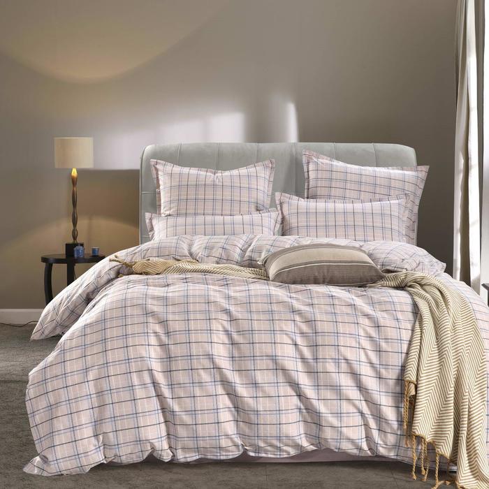 КПБ «Фаби» 1,5 сп, размер 180х230 см, 160х220 см, 50х70 см - 2 шт
КПБ «Фаби» 1,5 сп, размер 180х230 см, 160х220 см, 50х70 см - 2 шт