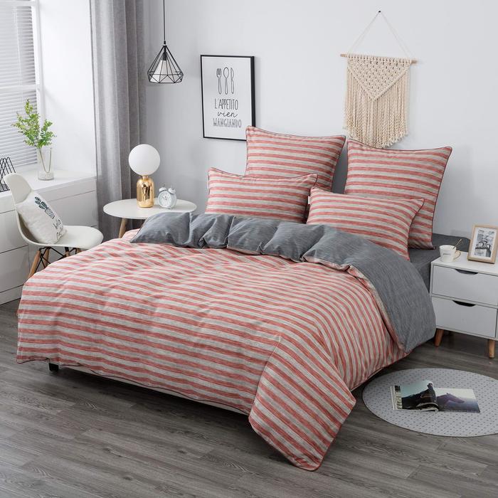 Постельное бельё дуэт «Эйдан», размер 230х250 см, 160х220 см - 2 шт, 50х70 см - 2 шт, 70х70 см - 2 шт 
Постельное бельё дуэт «Эйдан», размер 230х250 см, 160х220 см - 2 шт, 50х70 см - 2 шт, 70х70 см - 2 шт