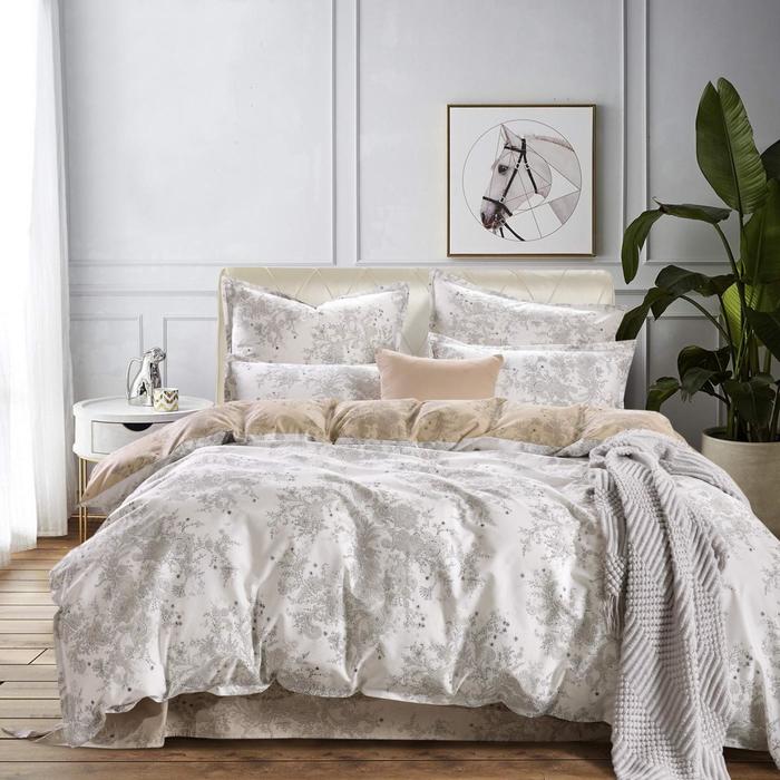 КПБ «Карина» 2 сп, размер 230х250 см, 180х220 см, 50х70 см - 2 шт, 70х70 см - 2 шт
КПБ «Карина» 2 сп, размер 230х250 см, 180х220 см, 50х70 см - 2 шт, 70х70 см - 2 шт