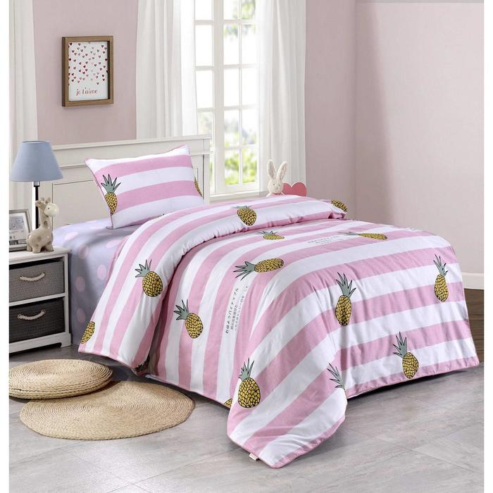 Постельное бельё 1,5 сп «Тропики», размер 160х230 см, 160х220 см, 50х70 см
Постельное бельё 1,5 сп «Тропики», размер 160х230 см, 160х220 см, 50х70 см