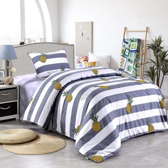 Постельное бельё 1,5 сп «Тропики», размер 160х230 см, 160х220 см, 50х70 см 
Постельное бельё 1,5 сп «Тропики», размер 160х230 см, 160х220 см, 50х70 см