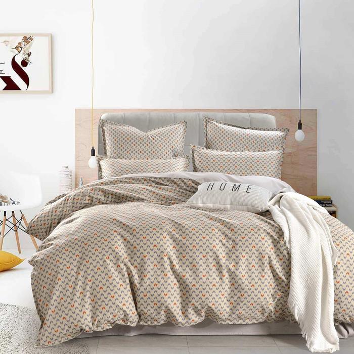 КПБ «Арно» евро, размер 230х250 см, 200х220 см, 50х70 см - 2 шт, 70х70 см - 2 шт
КПБ «Арно» евро, размер 230х250 см, 200х220 см, 50х70 см - 2 шт, 70х70 см - 2 шт