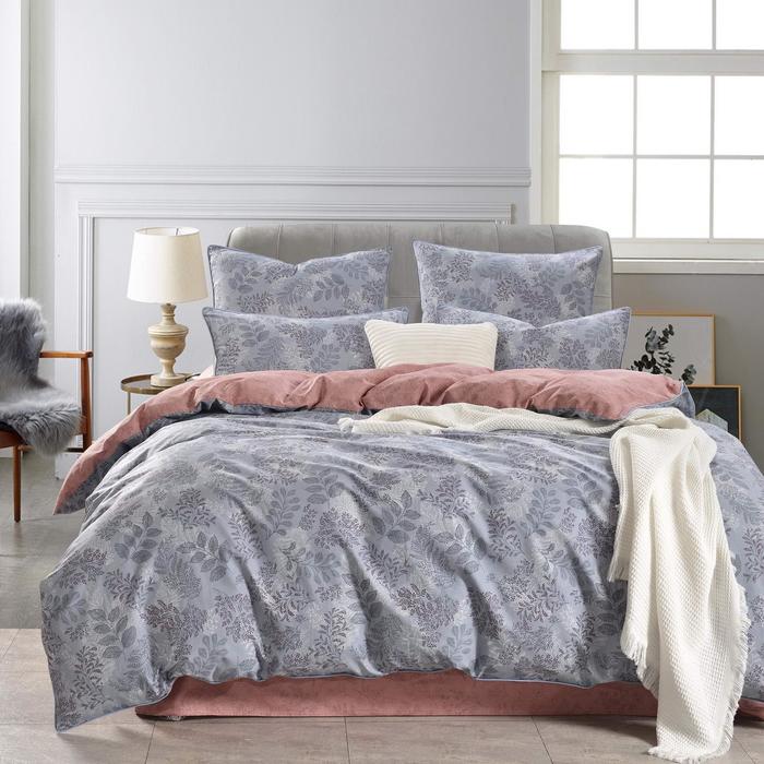 КПБ «Гертруда» евро, размер 230х250 см, 200х220 см, 50х70 см - 2 шт, 70х70 см - 2 шт
КПБ «Гертруда» евро, размер 230х250 см, 200х220 см, 50х70 см - 2 шт, 70х70 см - 2 шт