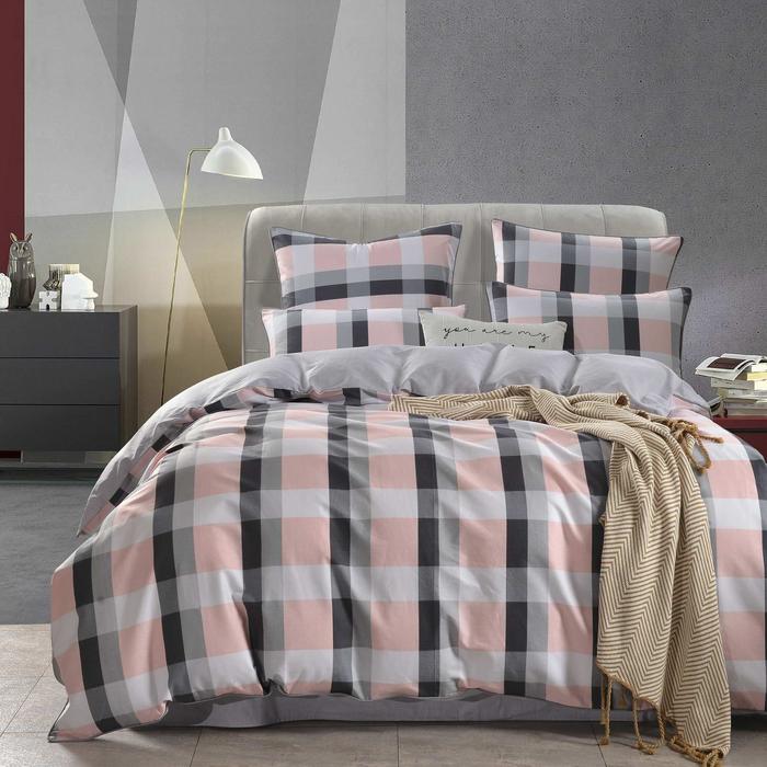 Постельное бельё евро «Джин», размер 230х250 см, 200х220 см, 50х70 см - 2 шт, 70х70 см - 2 шт
Постельное бельё евро «Джин», размер 230х250 см, 200х220 см, 50х70 см - 2 шт, 70х70 см - 2 шт