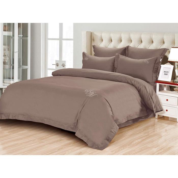 КПБ «Джонатан» евро, размер 230х250 см, 200х220 см, 50х70 см - 2 шт, 70х70 см - 2 шт
КПБ «Джонатан» евро, размер 230х250 см, 200х220 см, 50х70 см - 2 шт, 70х70 см - 2 шт